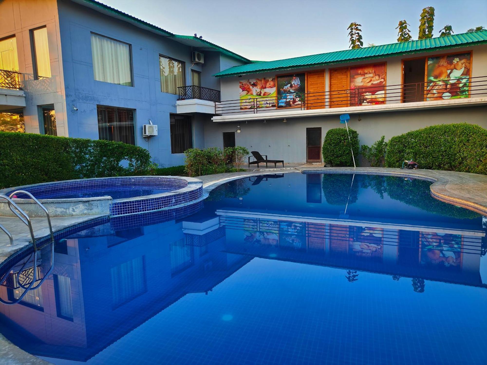 The Jungle Joy Resort & Spa 兰纳加 外观 照片